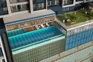 Infinity Edge Swimming Pool